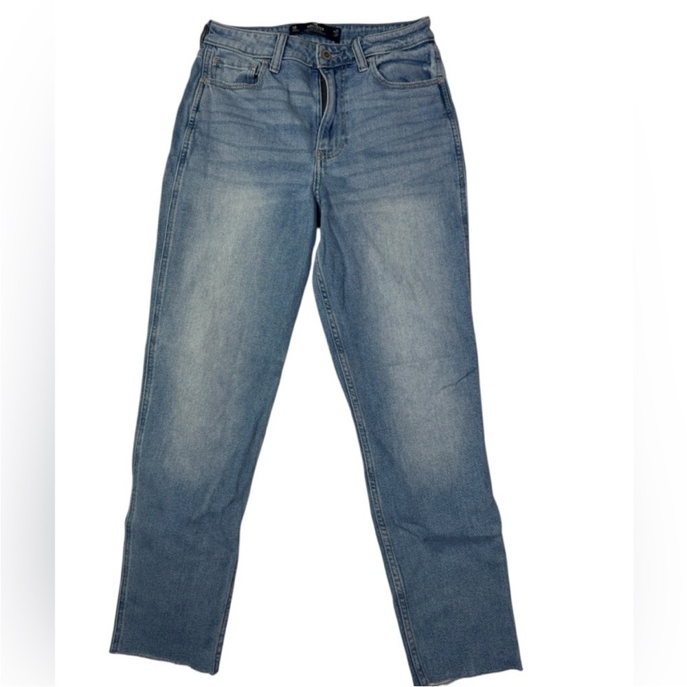 Hollister Light Blue Ultra High-Rise Mom Jeans